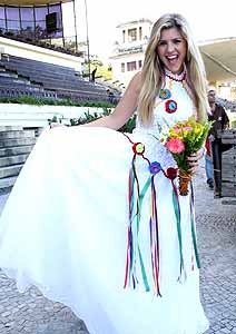 irisleine stefanelli Moda Junina   Vestidos, noivas caipiras e  trajes masculinos para quadrilhas e festas de São João
