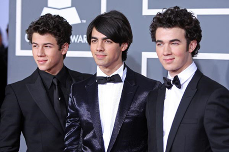 Jonas Brothers Grammy 2009 O estilo Jonas Brothers fotos