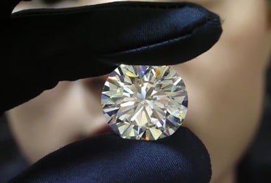 O Universo dos Diamantes – Aprenda a avaliar um diamante, sua origem e os 4Cs. Apaixone-se por esta pedra fascinante, por Cris Porto