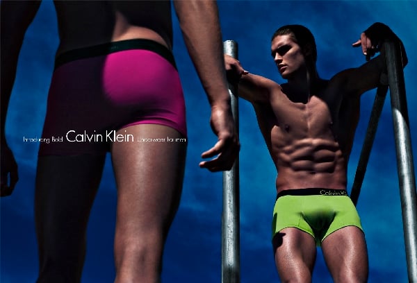 Calvin Klein Underwear comemora 30 anos de marca