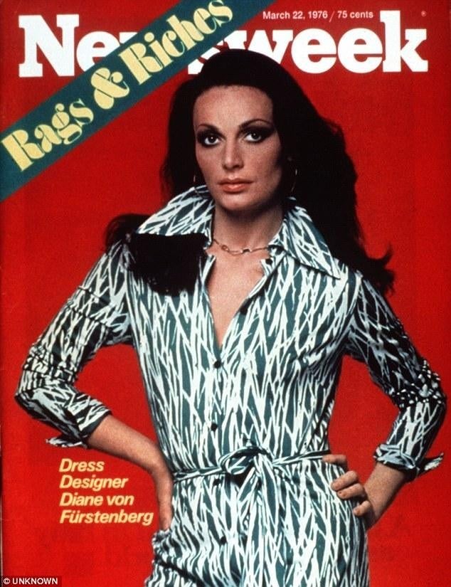capa de revista 1976 vestido envelope