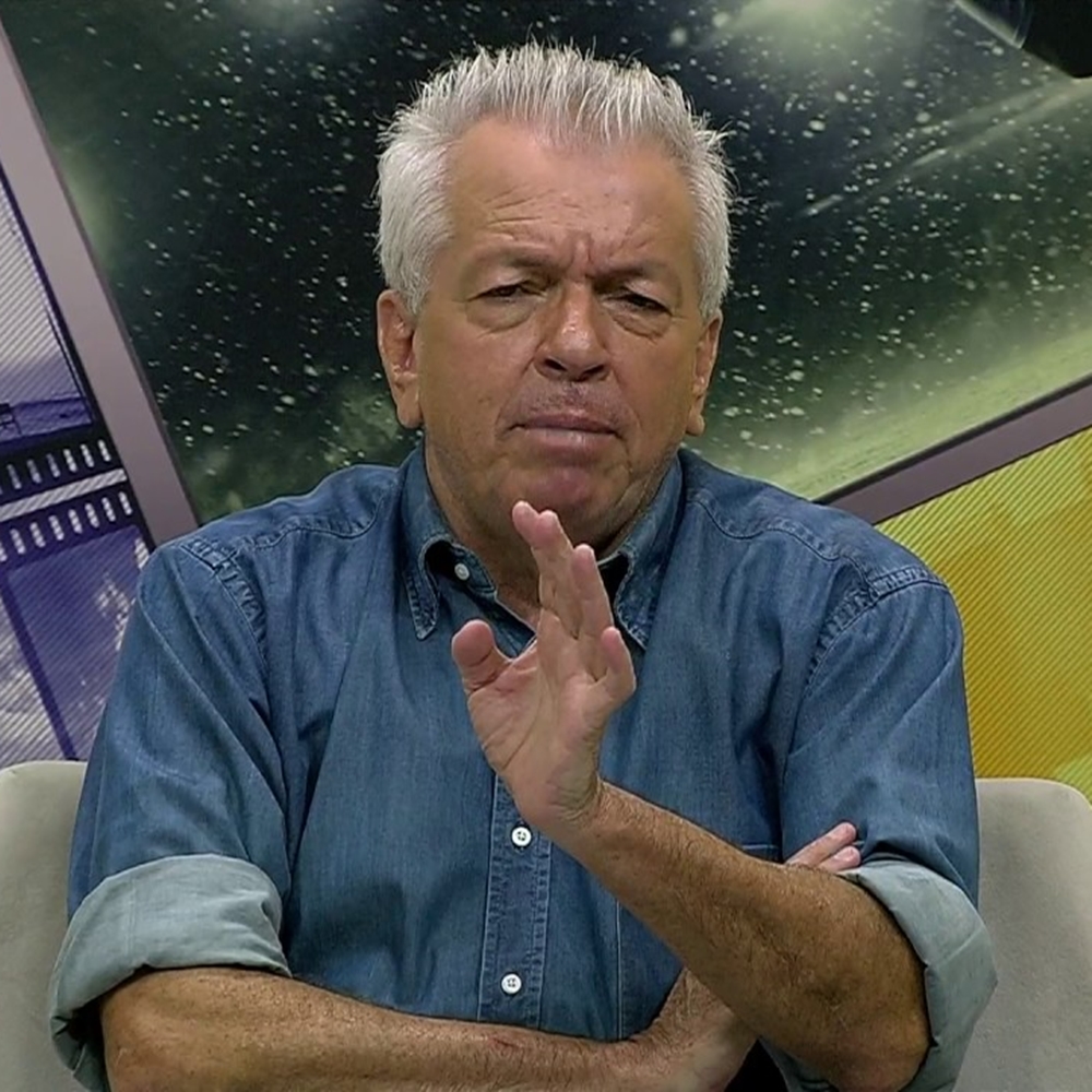 Adolfo Campos em programa esportivo na TV Serra Dourada.