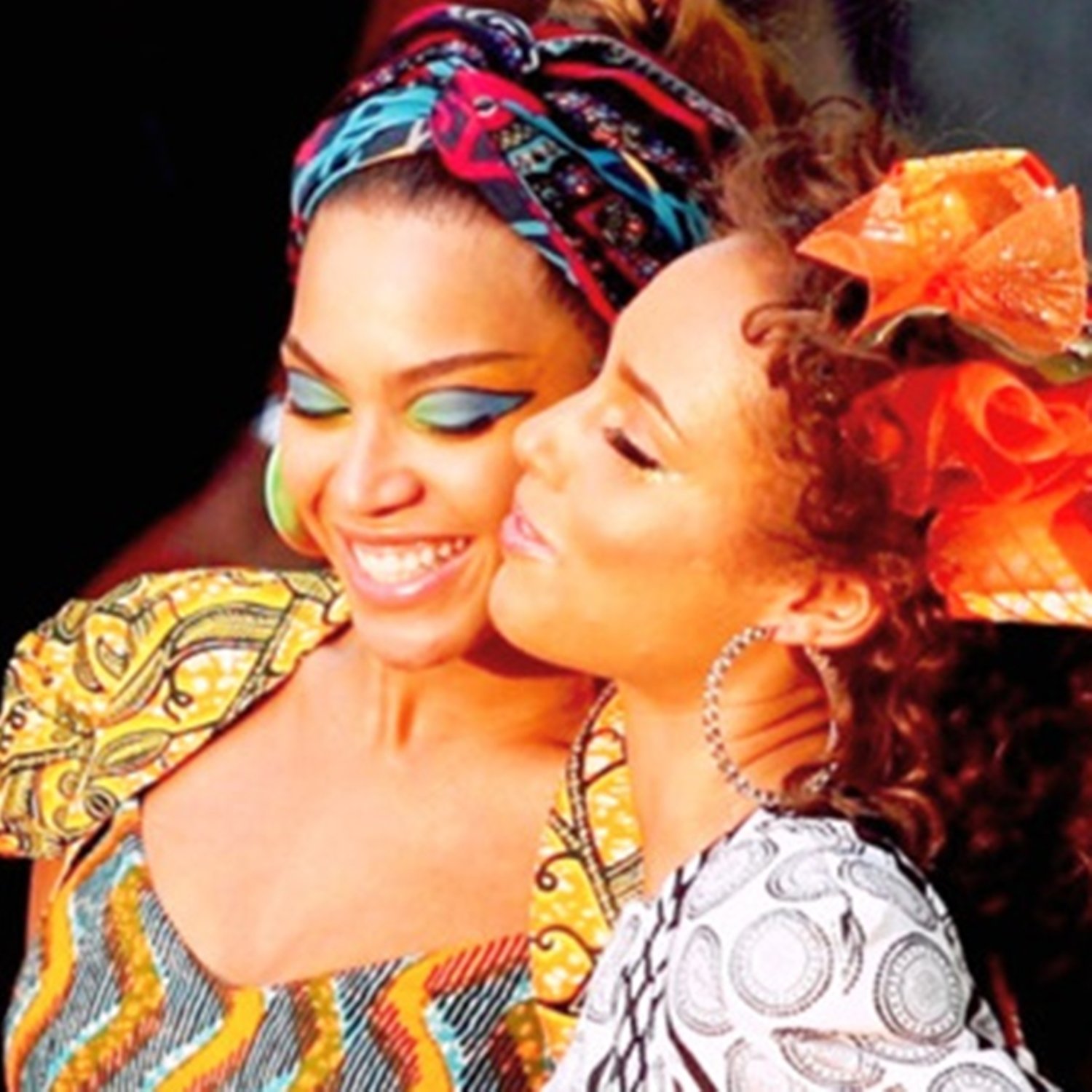 Artistas Beyoncé e Alicia Keys gravam clipe no Brasil.