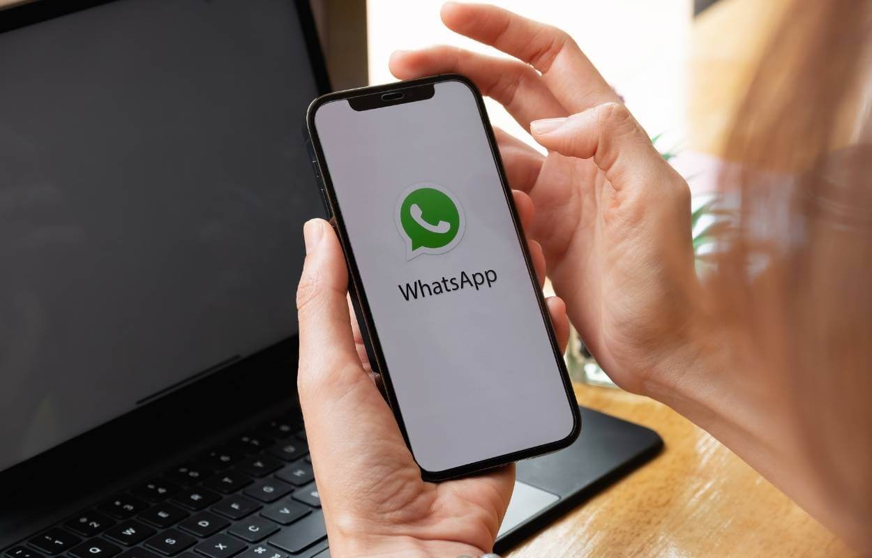 WhatsApp terá novas funções como enquete e reação ao status