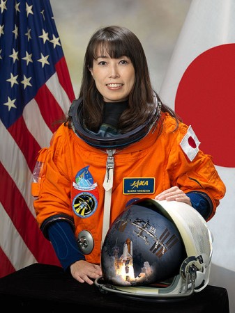 Astronauta japonesa leva a moda para além do Planeta Terra