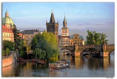 Praga: Uma das mais belas cidades da Europa – Guia Enxuto
