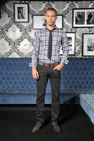 Ricardo Almeida lança coleção jeans para homens clássicos e casuais