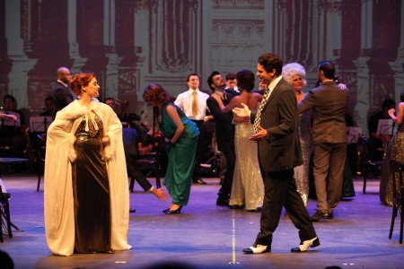Musical New York, New York – Figurino, dança e interpretações musicais dignas da Broadway