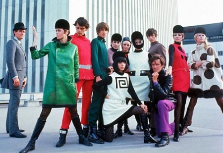 Looks para festa dos anos 60