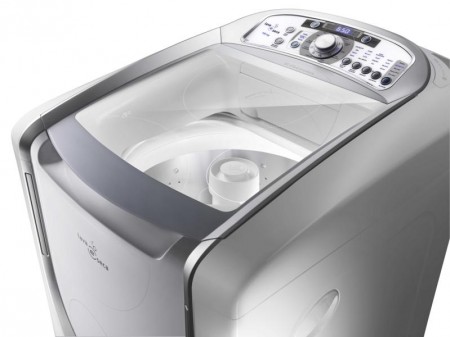 Primeira máquina Lava e Seca com abertura superior da América Latina, pela Electrolux
