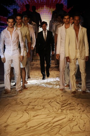 Moda Masculina – Ricardo Almeida apresenta sensualidade e elegância para o Verão