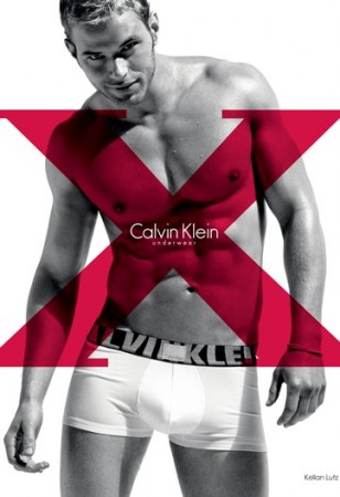 Kellan Luntz – Ator de Crepúsculo em campanha de cuecas da Calvin Klein