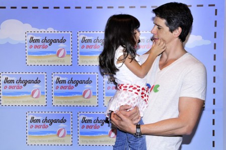 Márcio Garcia desfila para PUC no Sony Fashion Weekend Kids