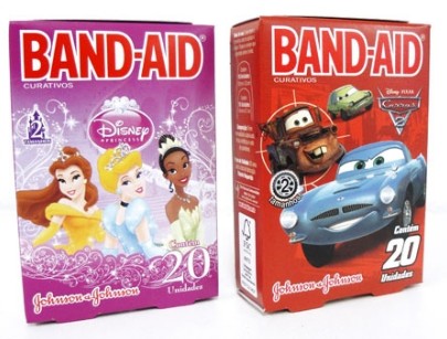Band-Aid traz Carros 2 e Princesas Disney para proteger os machucados