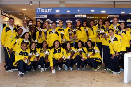 Seleção Feminina de Handebol conhece uniforme dos Jogos Olímpicos de 2012
