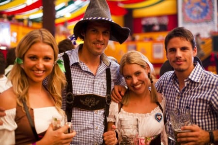 Oktoberfest em São Paulo – Confira os looks para a festa alemã