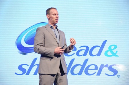 Head & Shoulders lança primeira linha anticaspa pós química do país