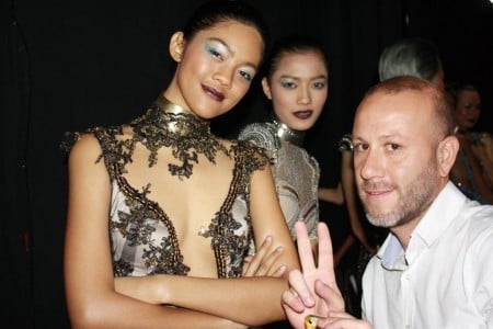Samuel Cirnansck foi o único brasileiro a desfilar na Indonésia Fashion Week 2013. Confira fotos da Viagem