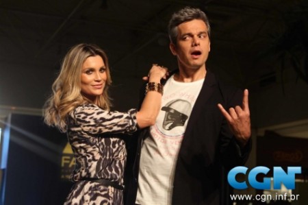 Celebridades apresentam tendências em desfile do Inverno 2013 do Center Norte