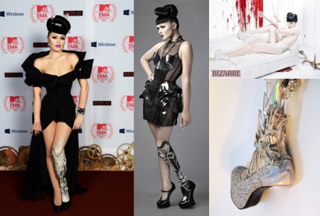 Viktoria Modesta – A cantora de estilo hi-tech e pernas versáteis
