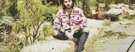 Looks masculinos com estampas étnicas