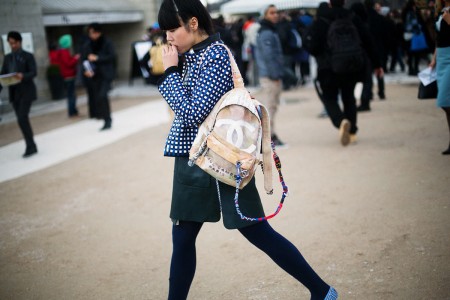 Looks com mochila para todos os estilos