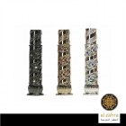 Wisam representa medalhas. Eles tem armas frutados de saída, de flores no corpo do perfume, mas cada um tem uma nota particular de fundo, que dão ainda mais personalidade a cada um deles e que podem ser de cedro, âmbar ou couro.