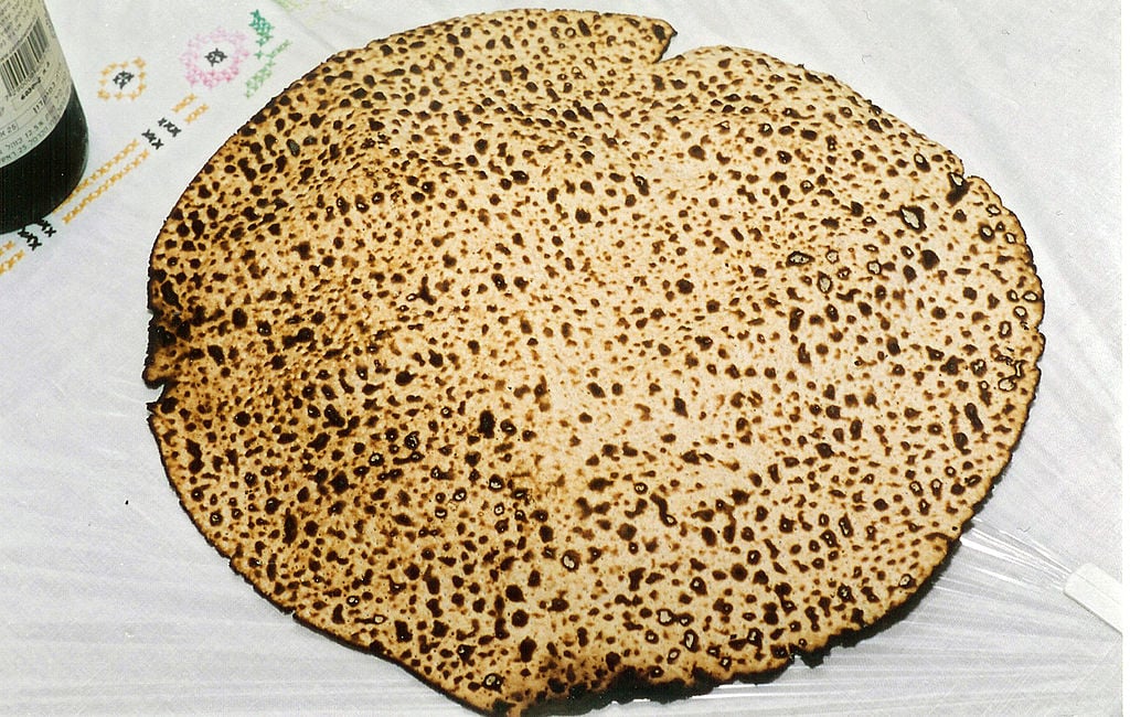 O pão sem fermento Matzá.