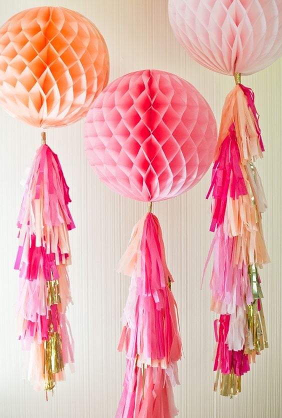 Festas Juninas - Como fazer flores em papel seda e pompons para decoração  das festas de São João | Fashion Bubbles