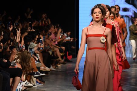 DFB 2017 –  Feminismo e resgate às raízes do artesanato são destaques no primeiro dia do Dragão Fashion