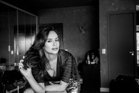 Denise Pitta – Ensaio em preto e branco por Valentina Studio