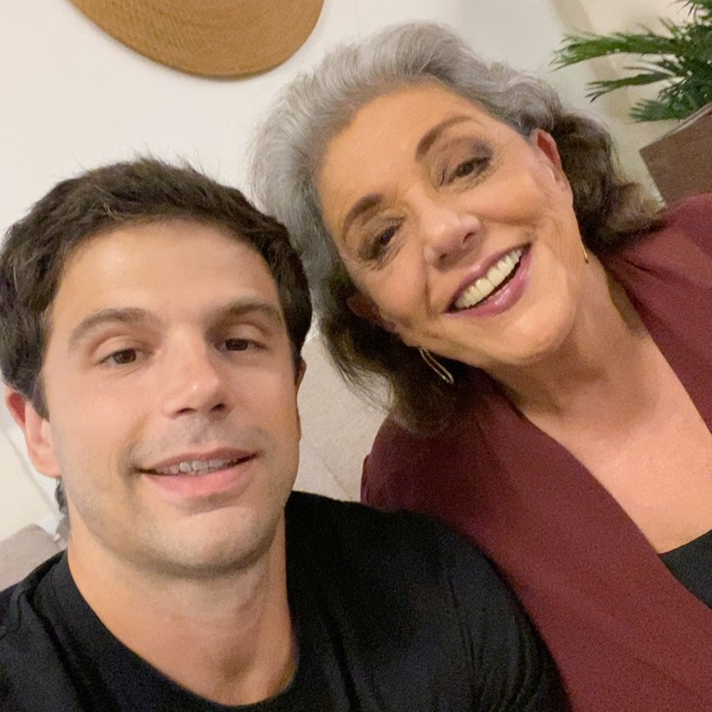 Duda e sua mãe.