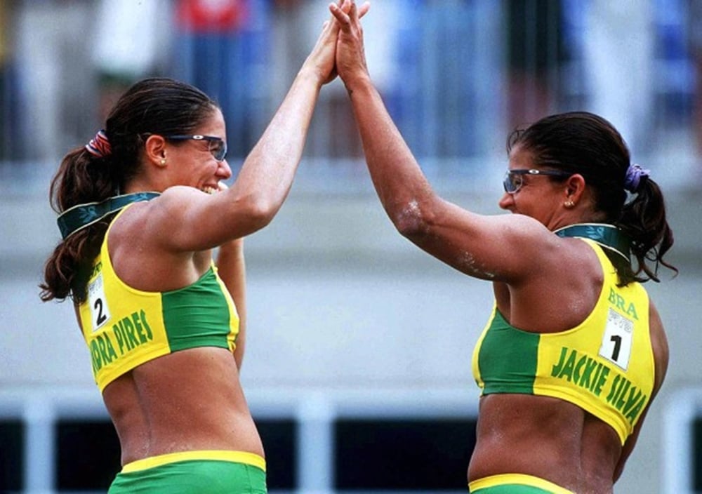 Jogadoras de vôlei de praia Jaqueline Silva e Sandra Pires.