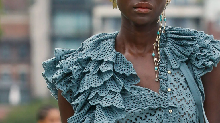 Laise colorido é a sensação do verão: dê vida e frescor aos seus looks