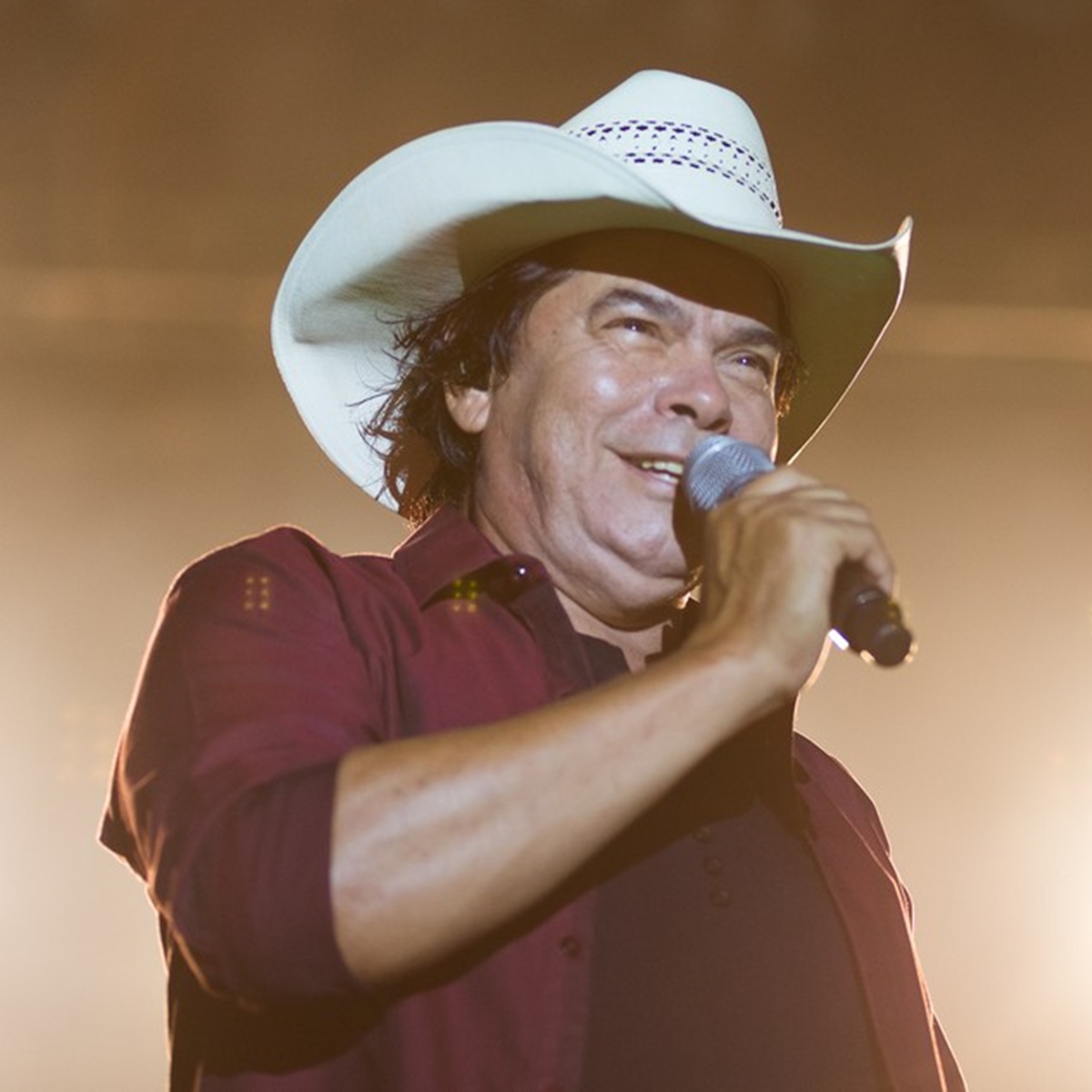 Cantor Eduardo Borges. Cantor Eduardo Borges.