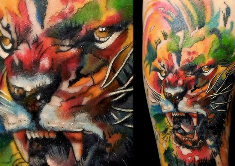 tatuagem de leão colorida