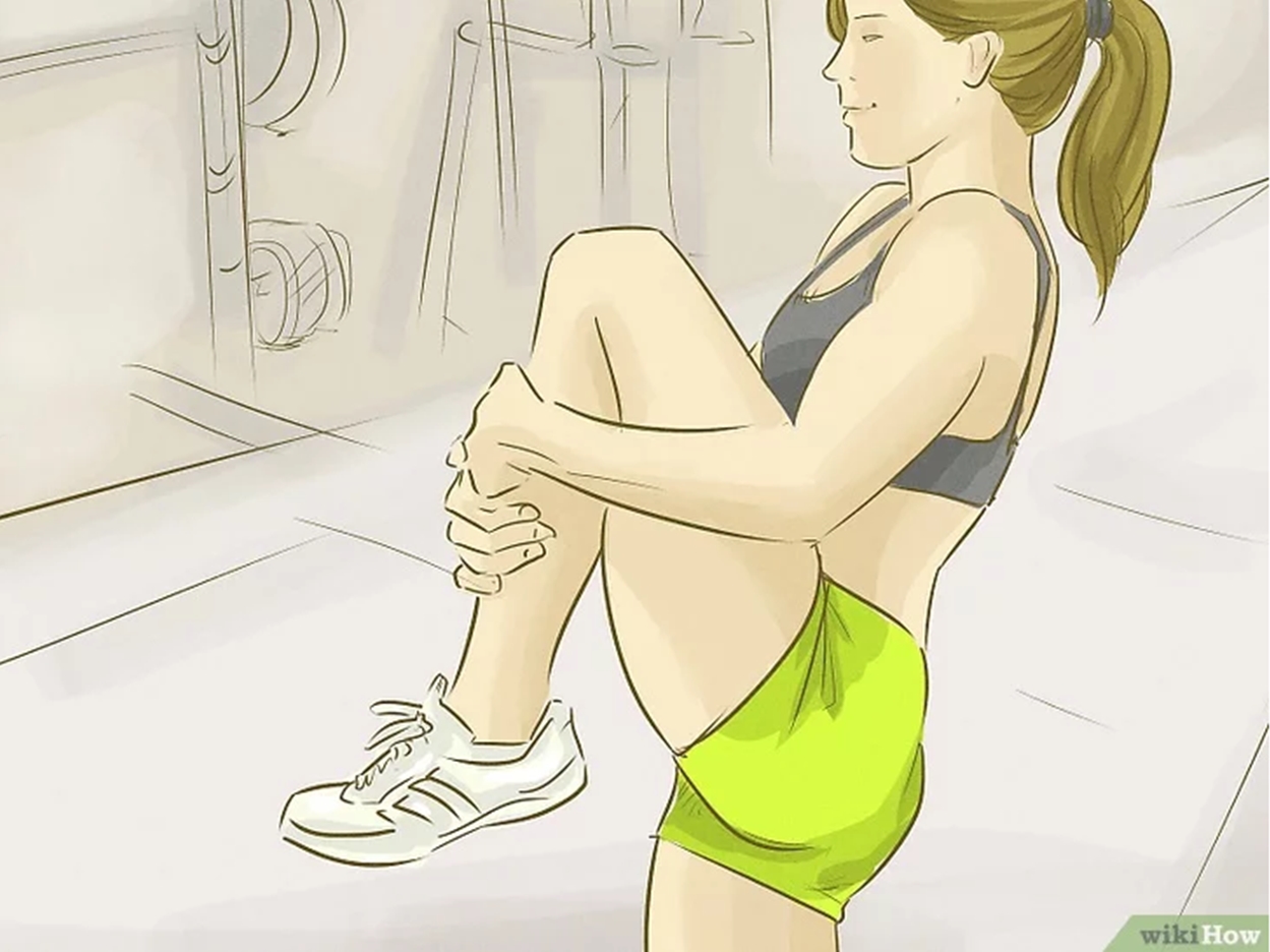 Menina fazendo academia. Fale sobre seu espaço pessoal.