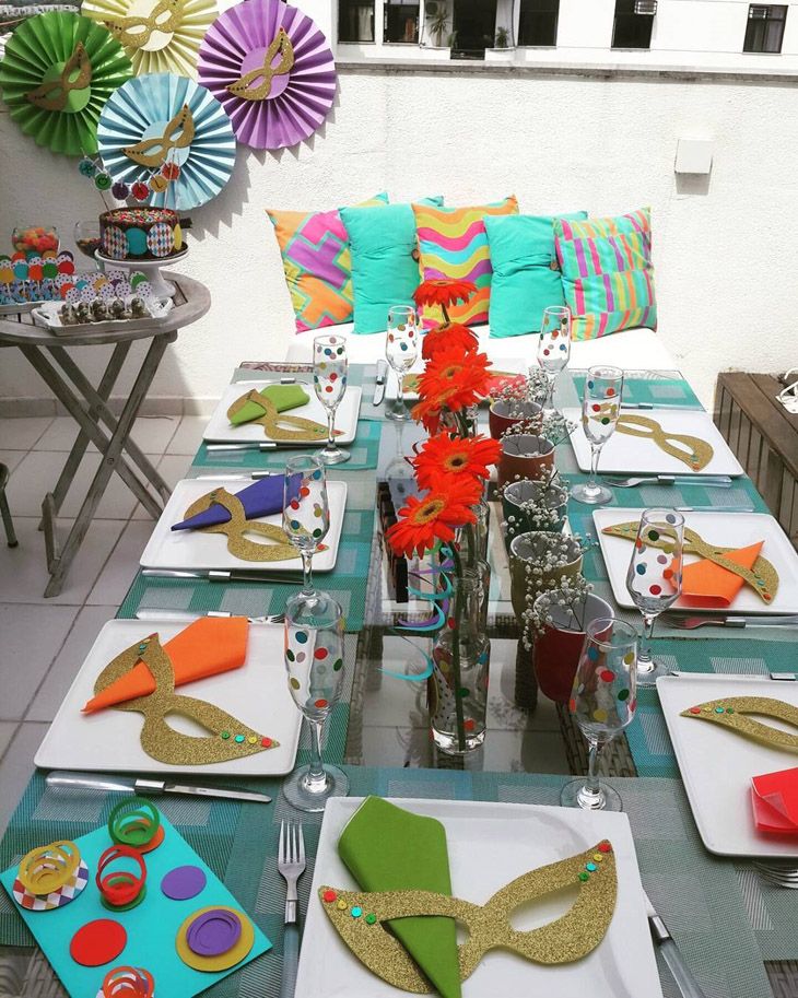 Decoração de Carnaval em casa, 2021. Decoração de Carnaval em casa, 2021.