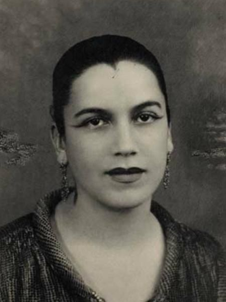 Vestido de Noiva Tarsila do Amaral: Foto preto e branco da pintora Vestido de Noiva Tarsila do Amaral: Foto preto e branco da pintora