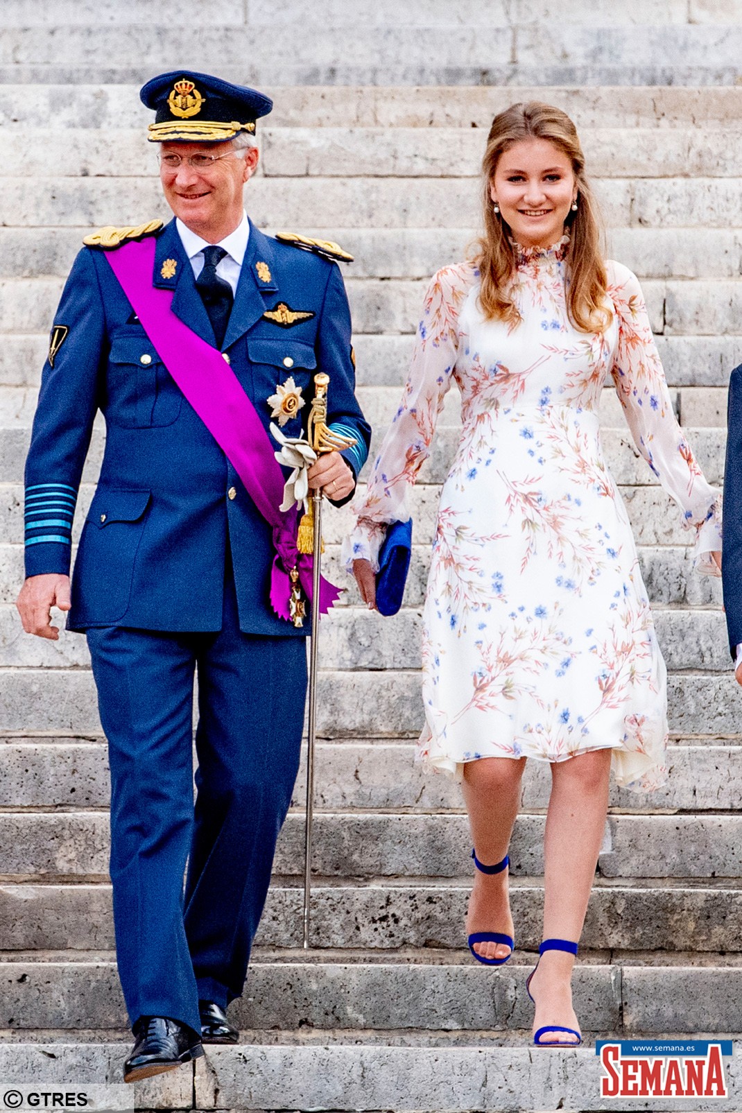 Princesa Elisabeth da Bélgica e rei.