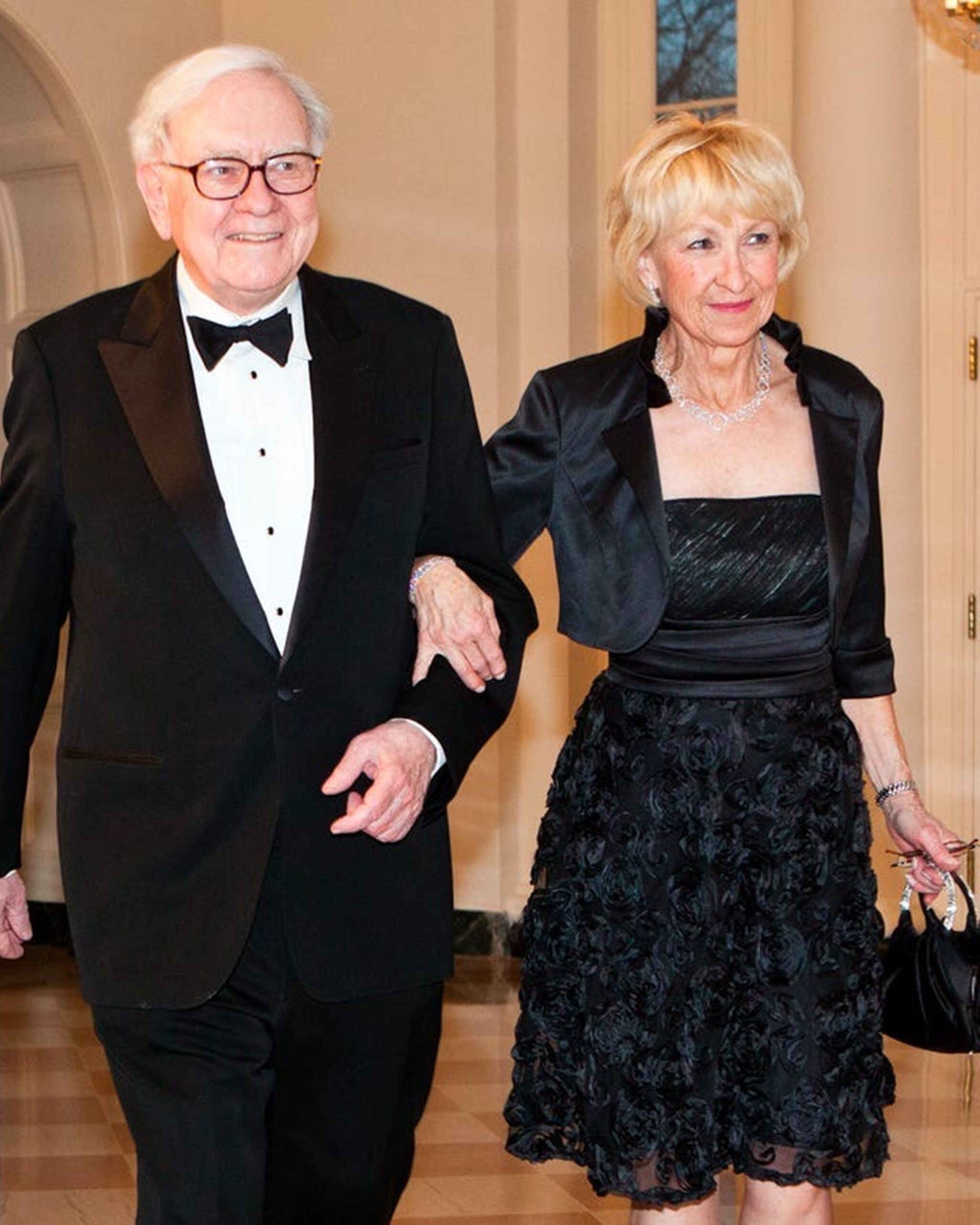 Esposas de bilionários - Astrid Menks e Warren Buffett.