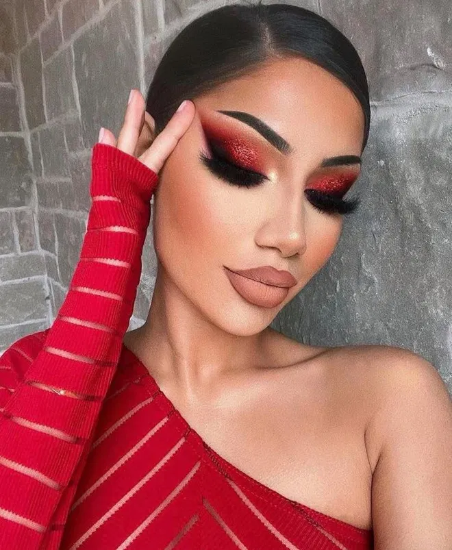 maquiagem vestido vermelho