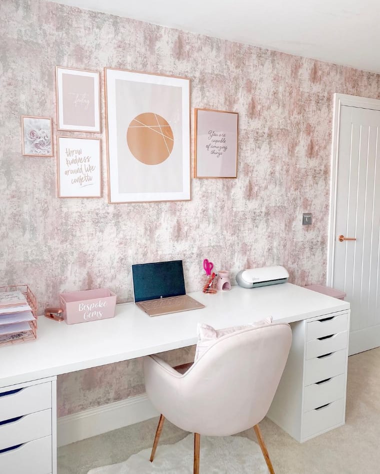 Home office rose gold