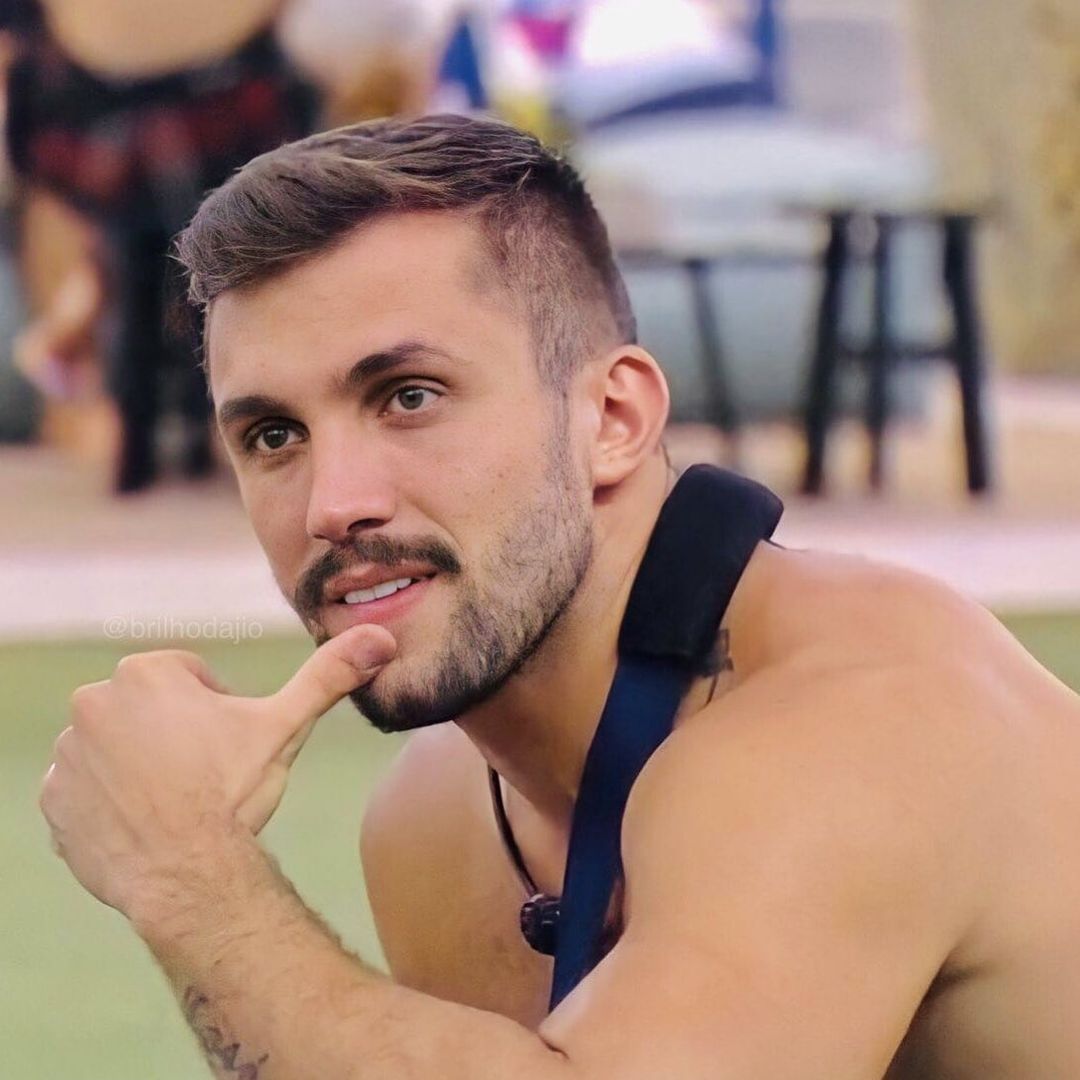 Produção BBB 21: Participante Arthur. Produção BBB 21: Participante Arthur.