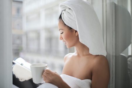 Chás para cólicas menstruais fortes: alívio pelo poder das ervas!