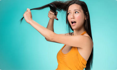 7 coisas surpreendentes que danificam seu cabelo. Esses pequenos hábitos prejudicam!