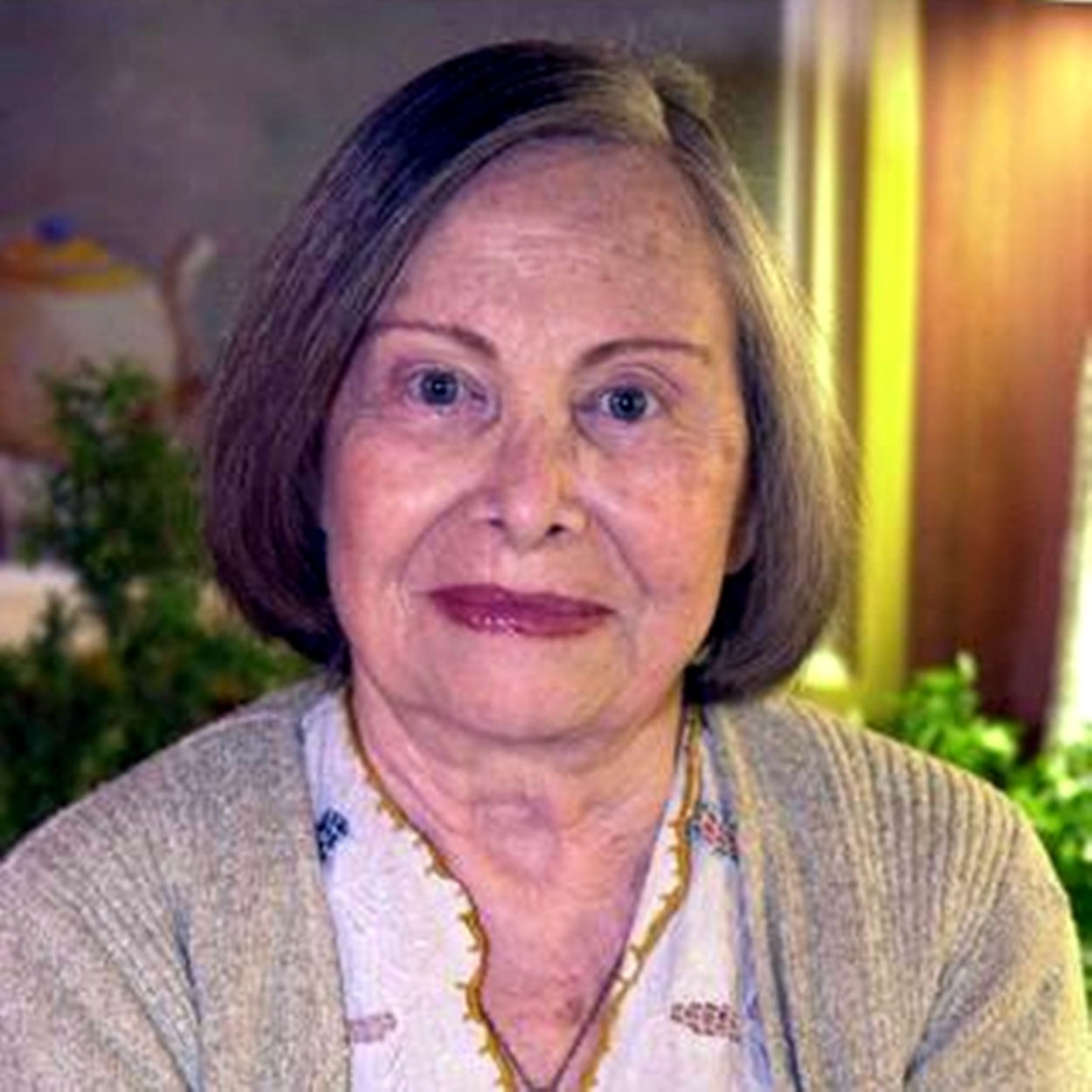 Miriam Pires. Atores que morreram - Miriam Pires.