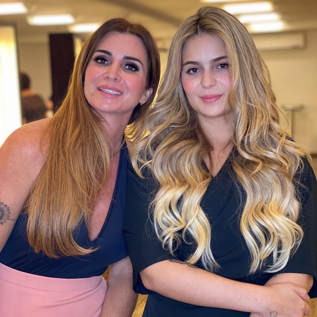 Viih Tube e sua mãe, Viviane Tube. Viih Tube e sua mãe, Viviane Tube.
