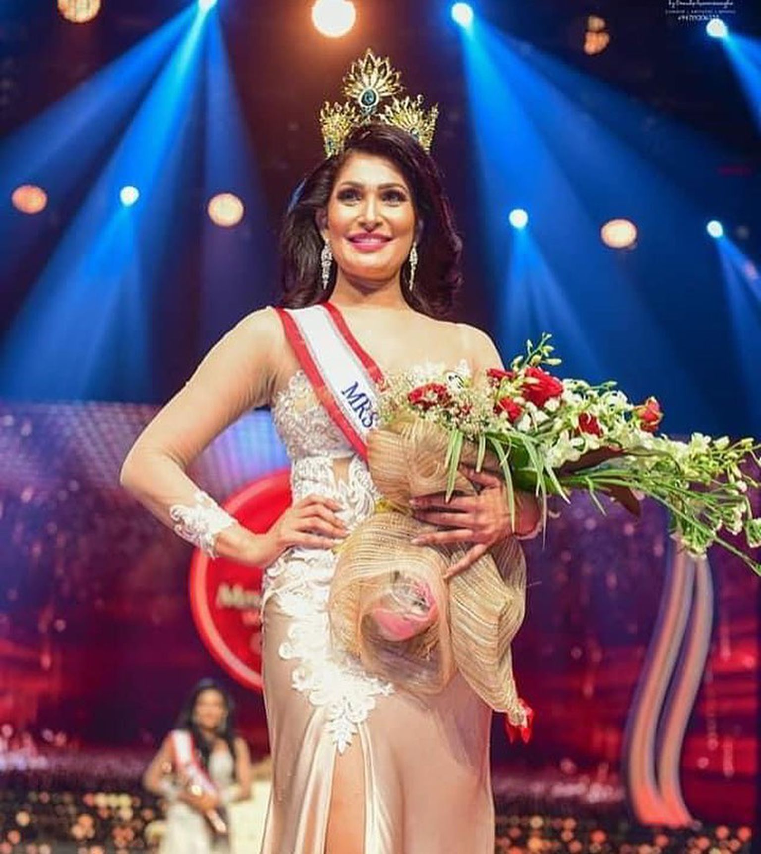 Na coroação do Miss Sri Lanka. Na coroação do Miss Sri Lanka.