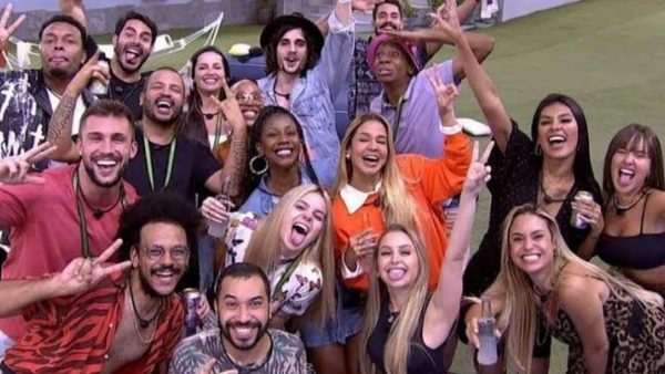 A ideia do especial do BBB 21 é para que os participantes "lavem toda roupa suja" (imagem: reprodução/ Globo) A ideia do especial do BBB 21 é para que os participantes "lavem toda roupa suja" (imagem: reprodução/ Globo)